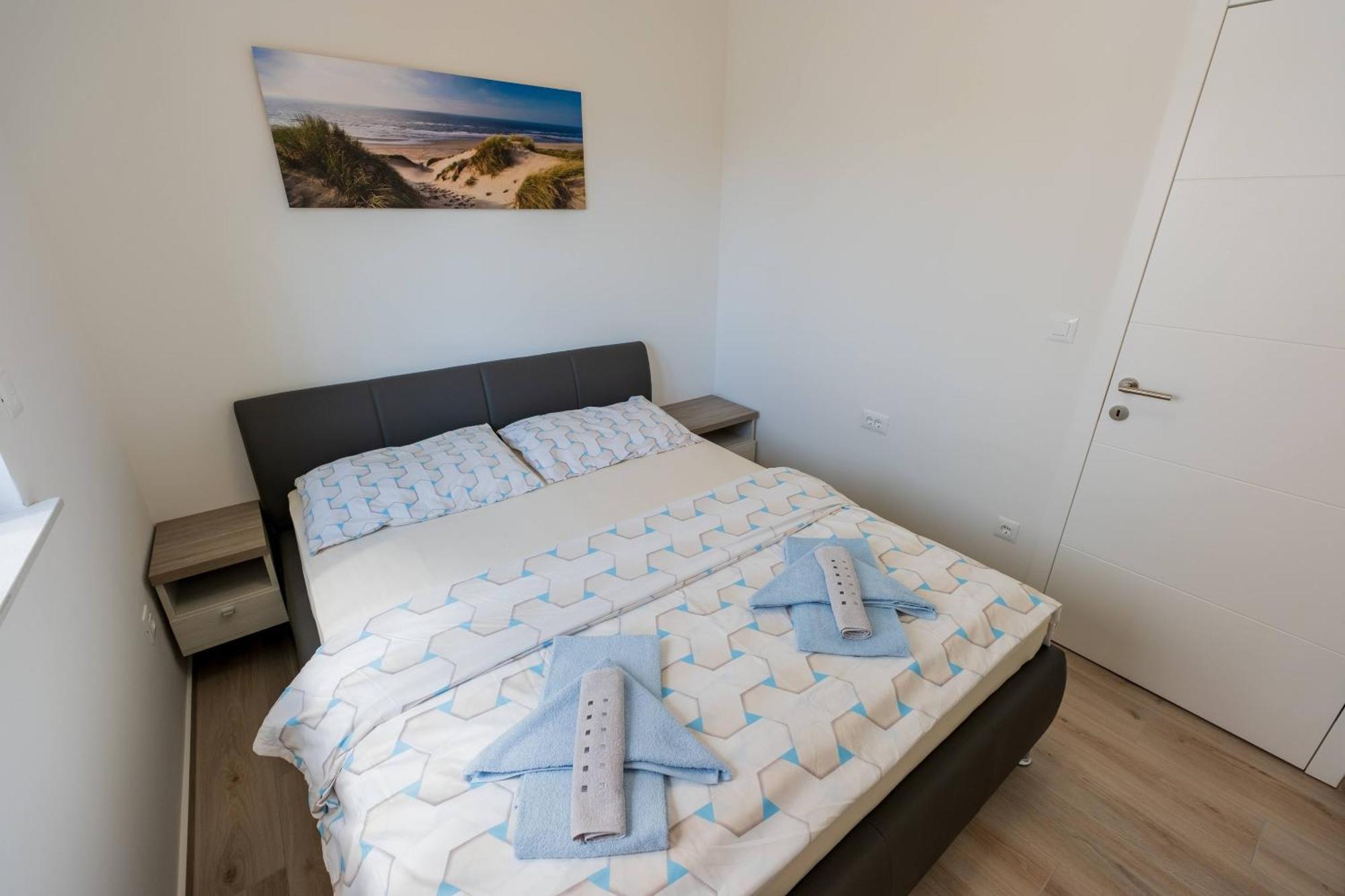 Three-Bedroom Premium Holiday Home Atmosfera With Private Pool&Sauna Vodice Exteriér fotografie