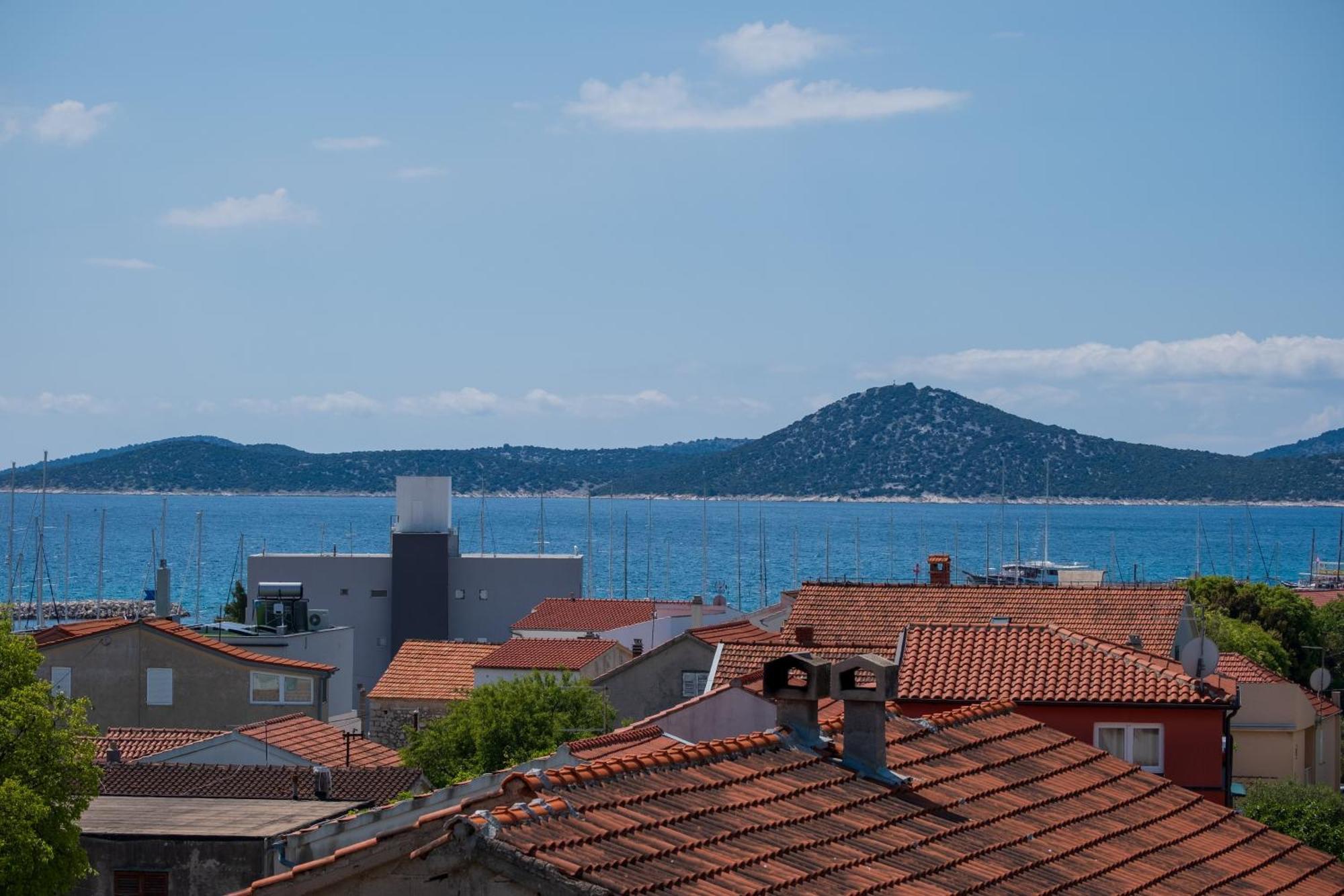 Three-Bedroom Premium Holiday Home Atmosfera With Private Pool&Sauna Vodice Exteriér fotografie